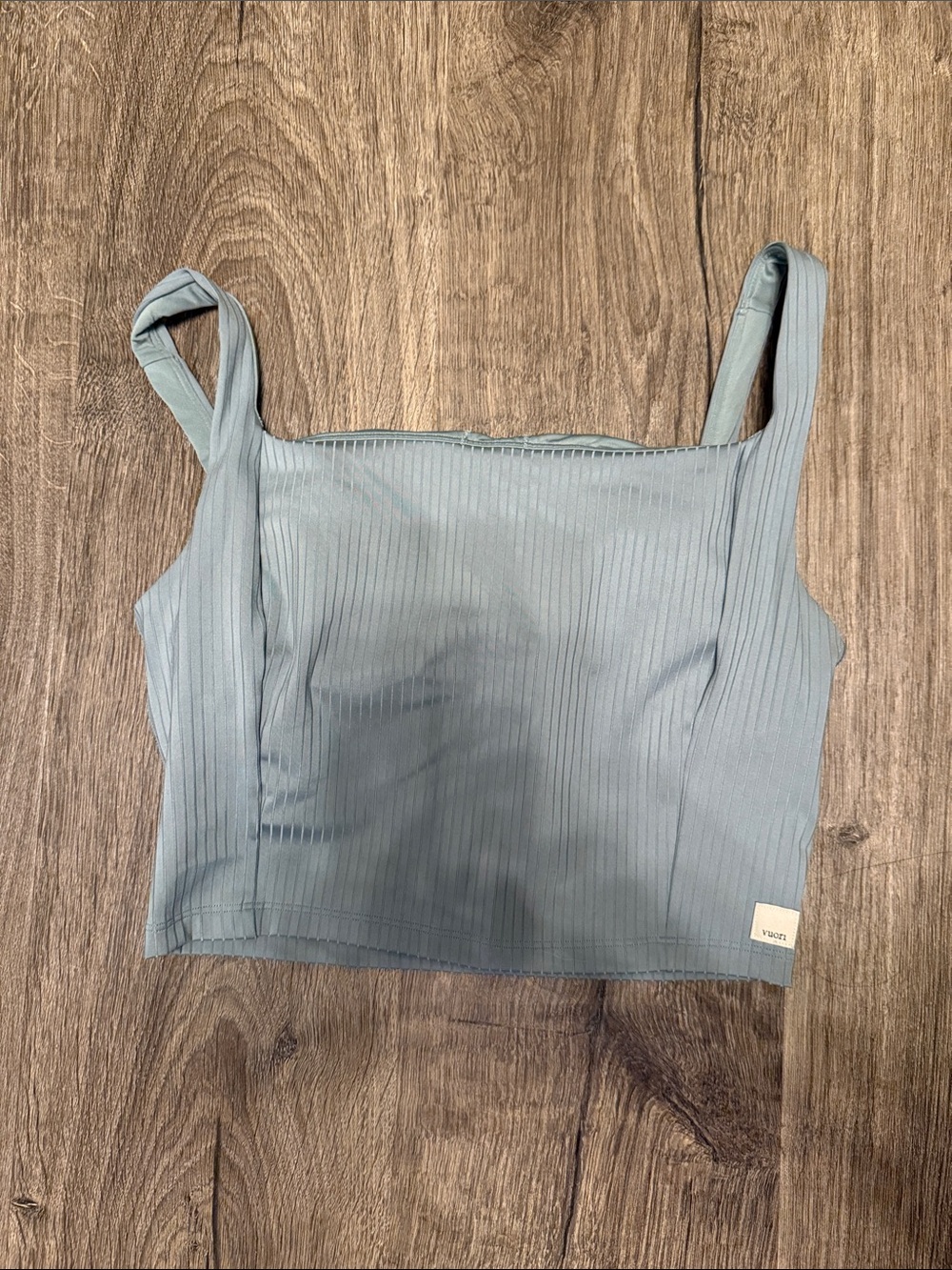 Vuori Inversion Ribbed Light Blue Tank & Legging Set - Picture 3 of 3